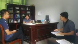 说明: C:\Users\Administrator\Desktop\挂网图片\走访艺术与文化传播系.jpg