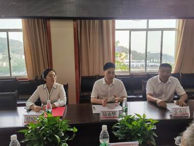 说明: d:\Users\Administrator\Desktop\2022-9-8涪陵区第三批社科智库授牌暨第四批社科智库专家颁证仪式\2.jpg